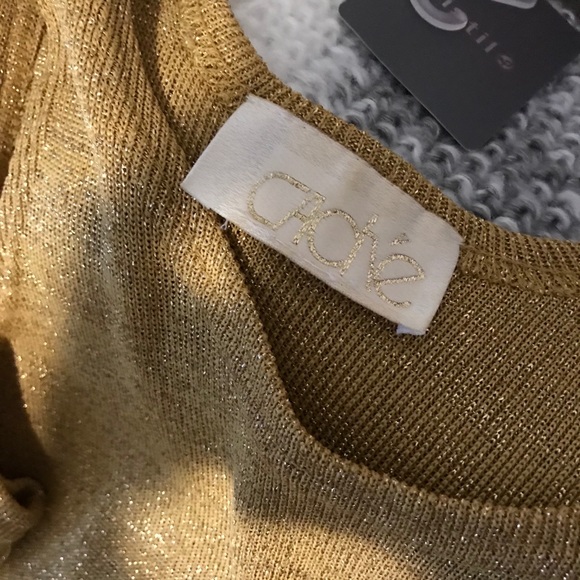 Gold Cache Sleeveless Top - Picture 4 of 11